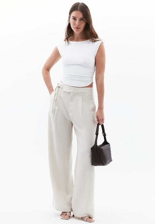 Kahverengi Toka Detaylı Atlet