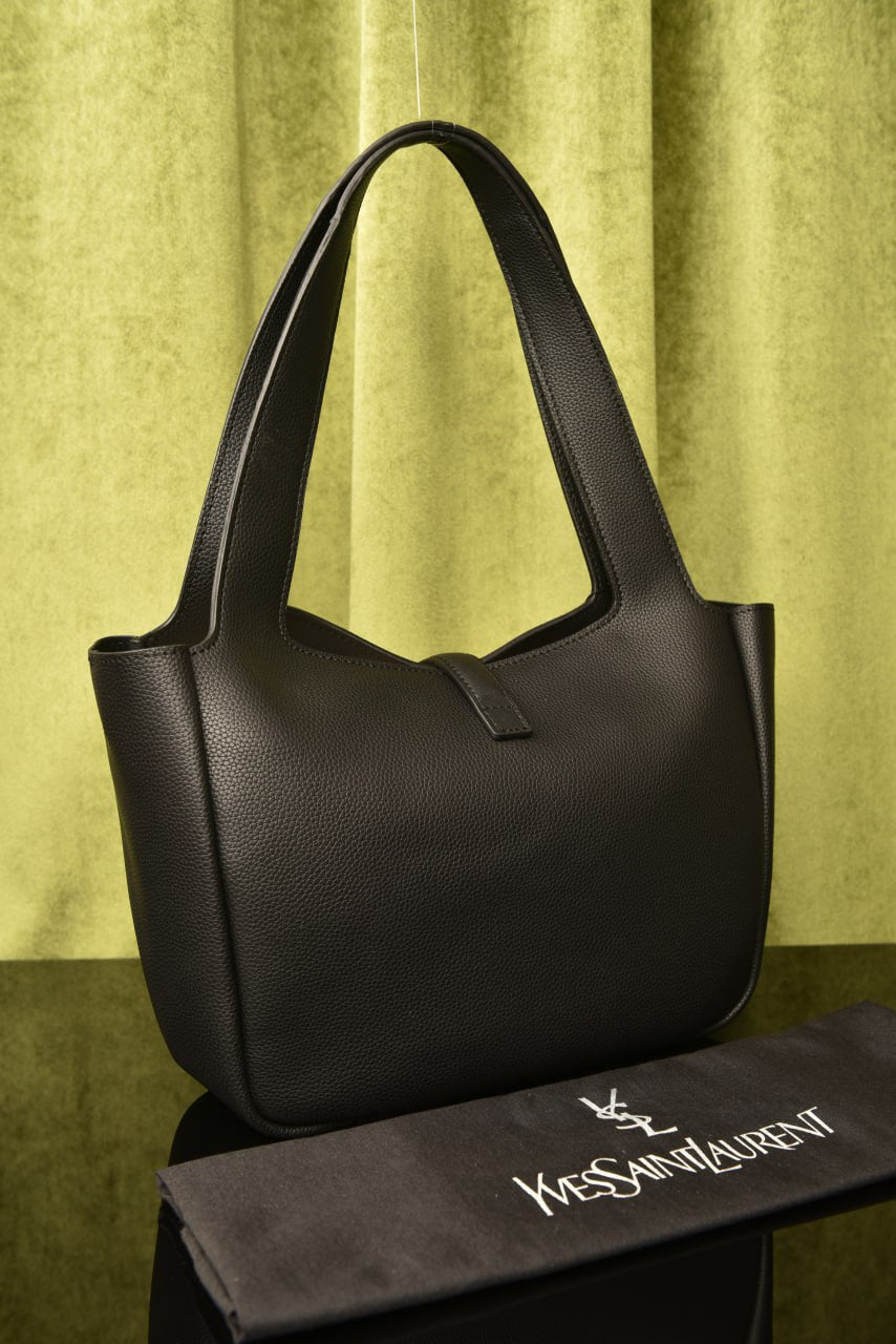 Le 5 A 7 Bea Small Bag