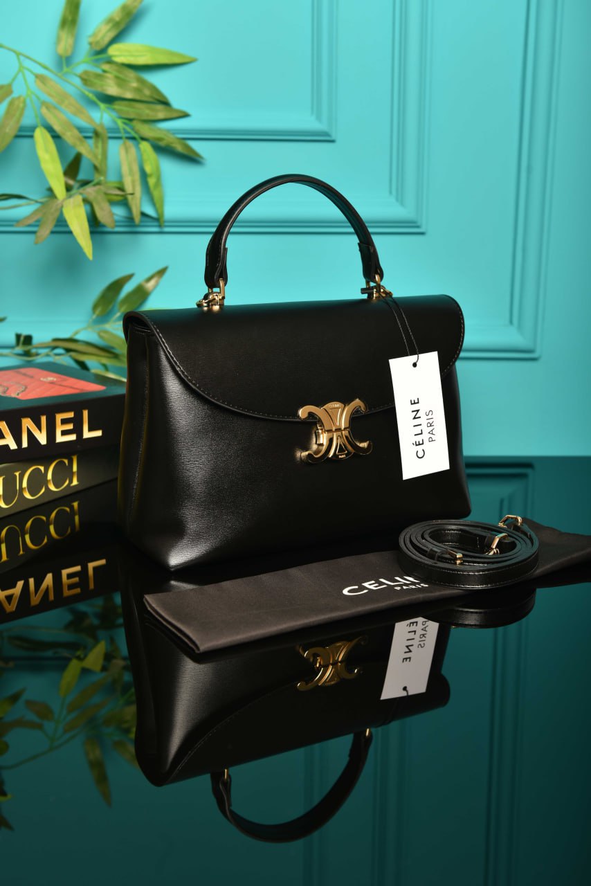 Medium Nino Bag in Supple Grained