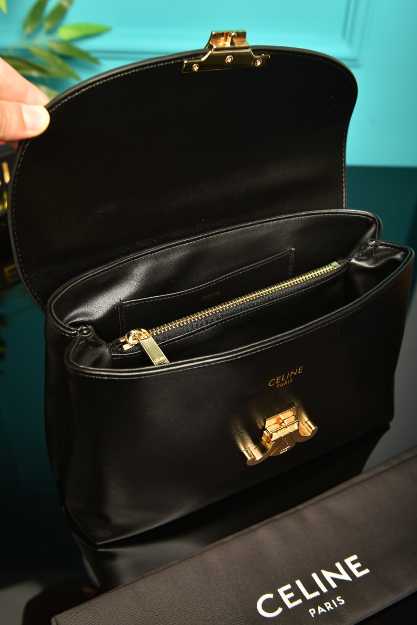 Medium Nino Bag in Supple Grained