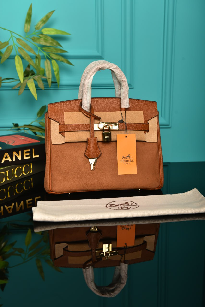 The Birkin 25’ Suede