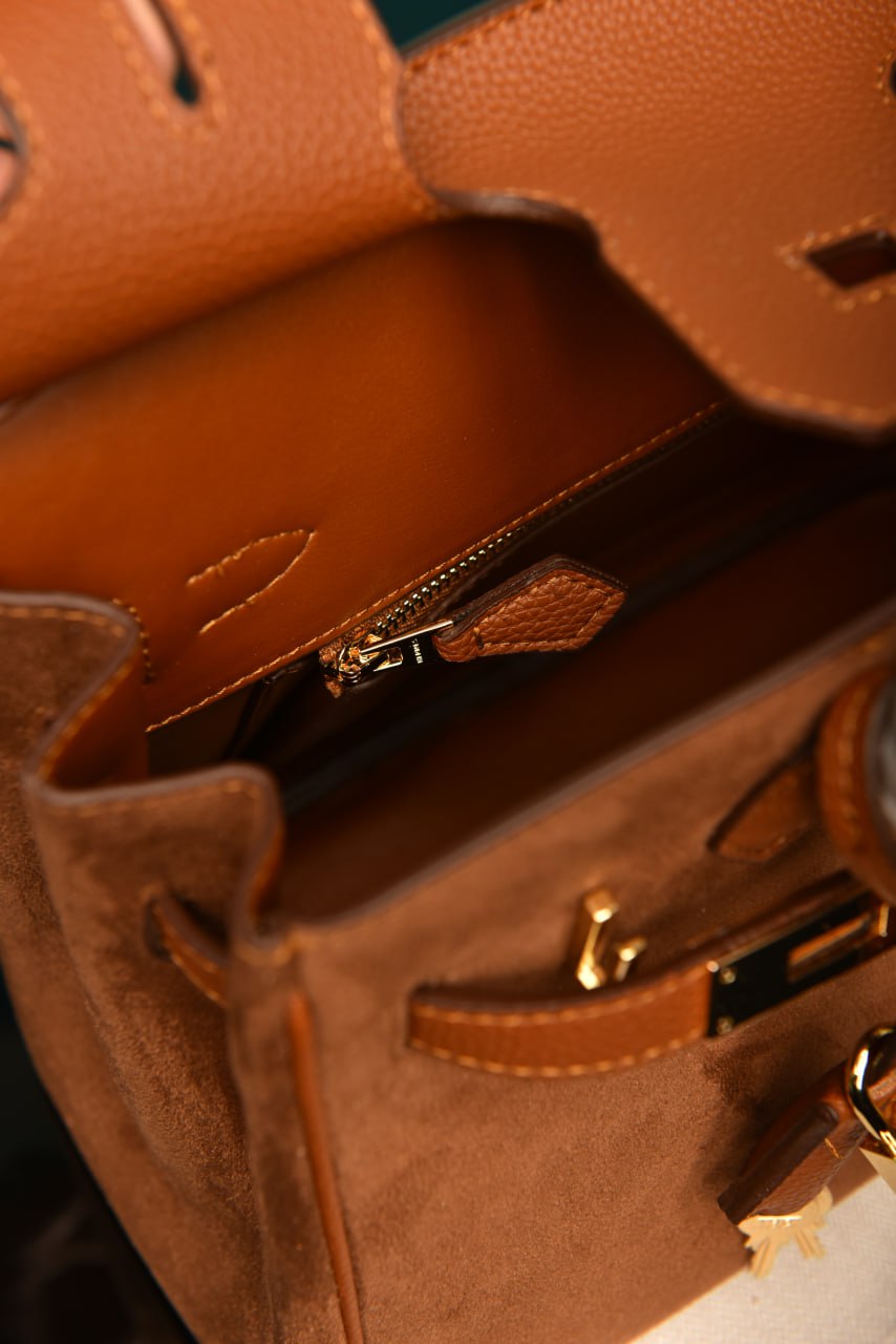 The Birkin 25’ Suede