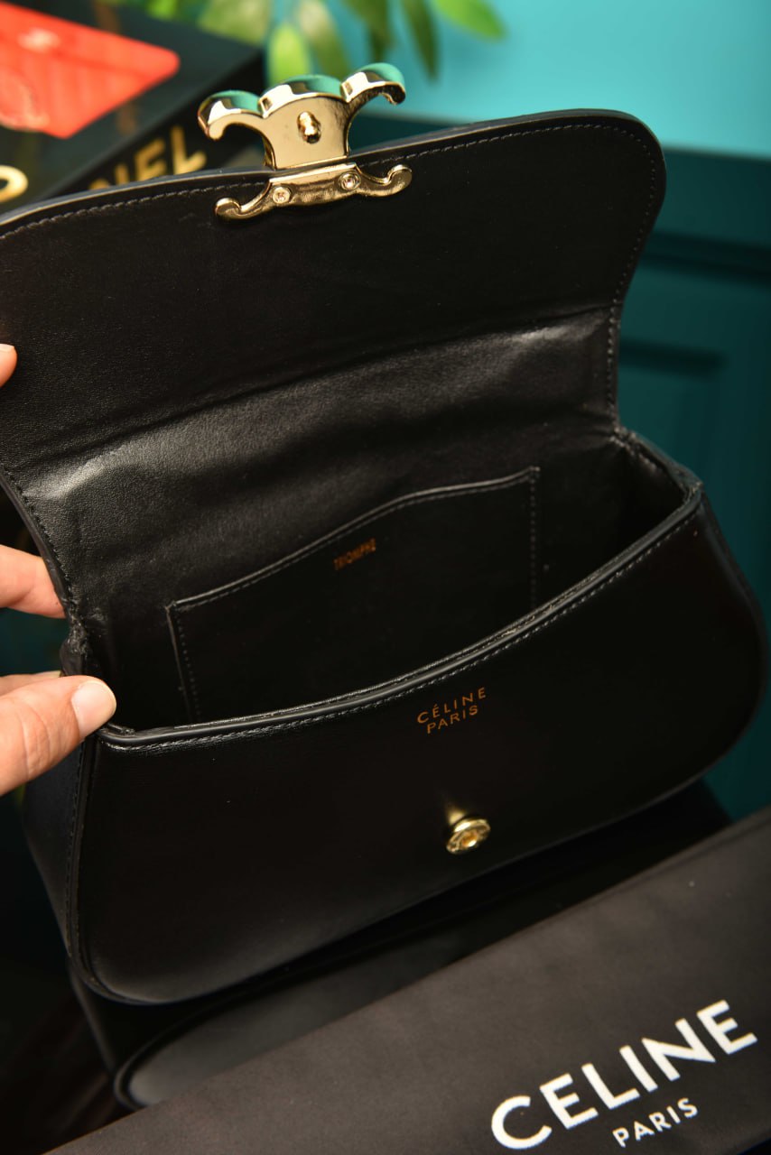 Lola in Shiny Calfskin