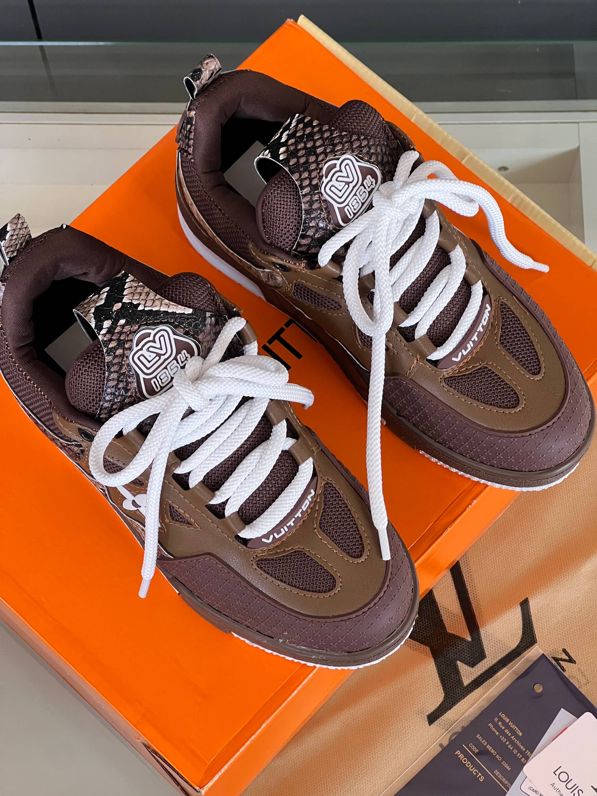 New Season L.v. Sneakers