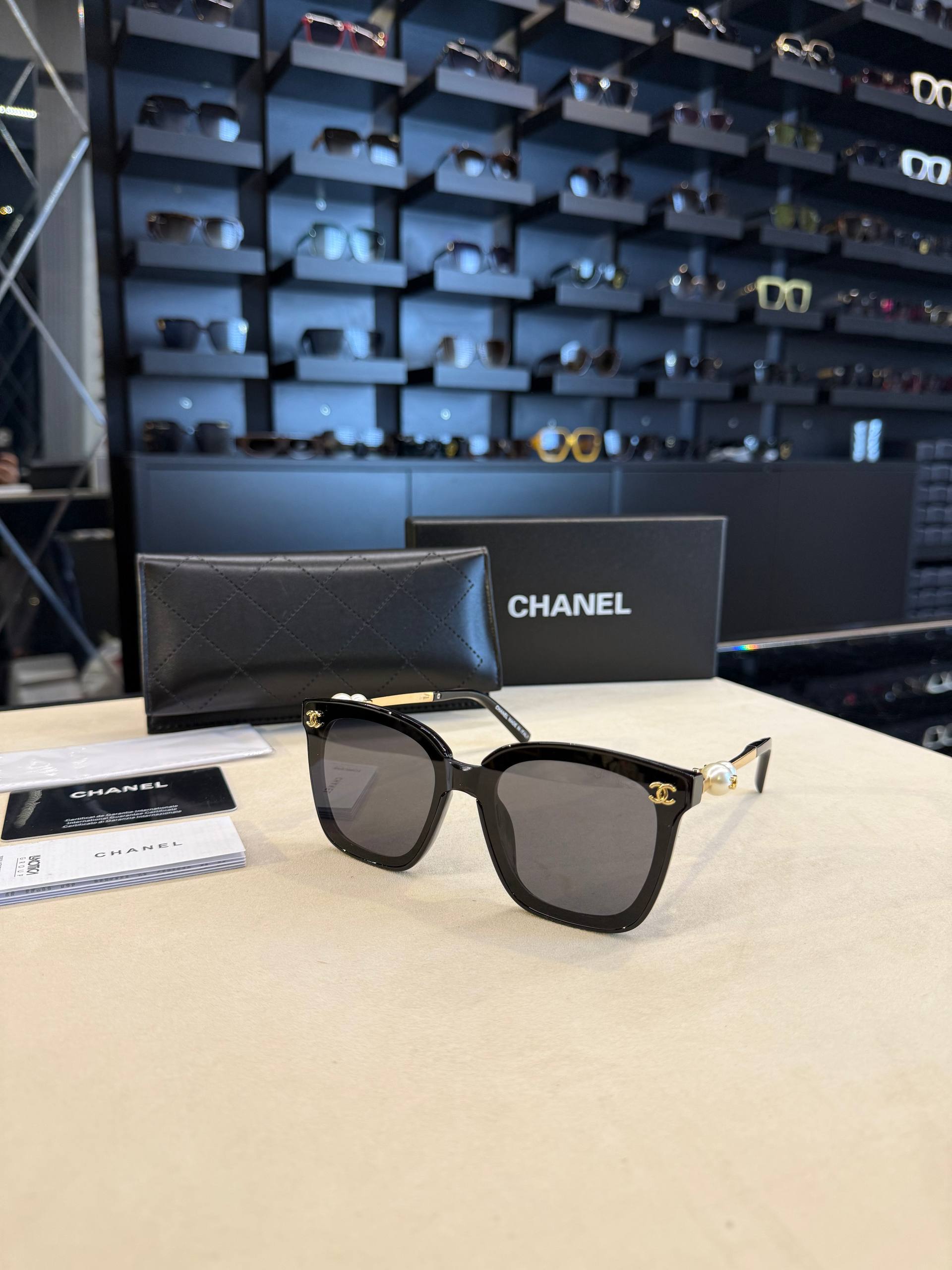 CH.NL Sunglasses