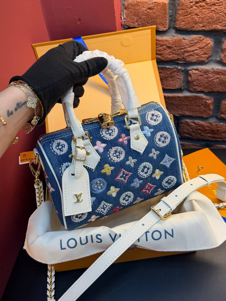 L.v. New Model Speedy