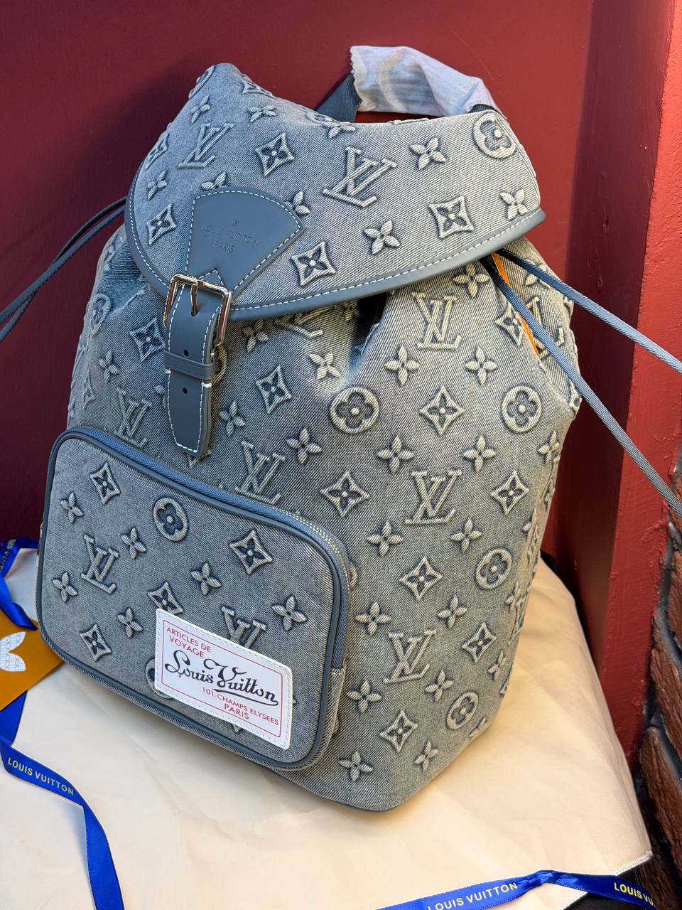 L.V. Premium Materials