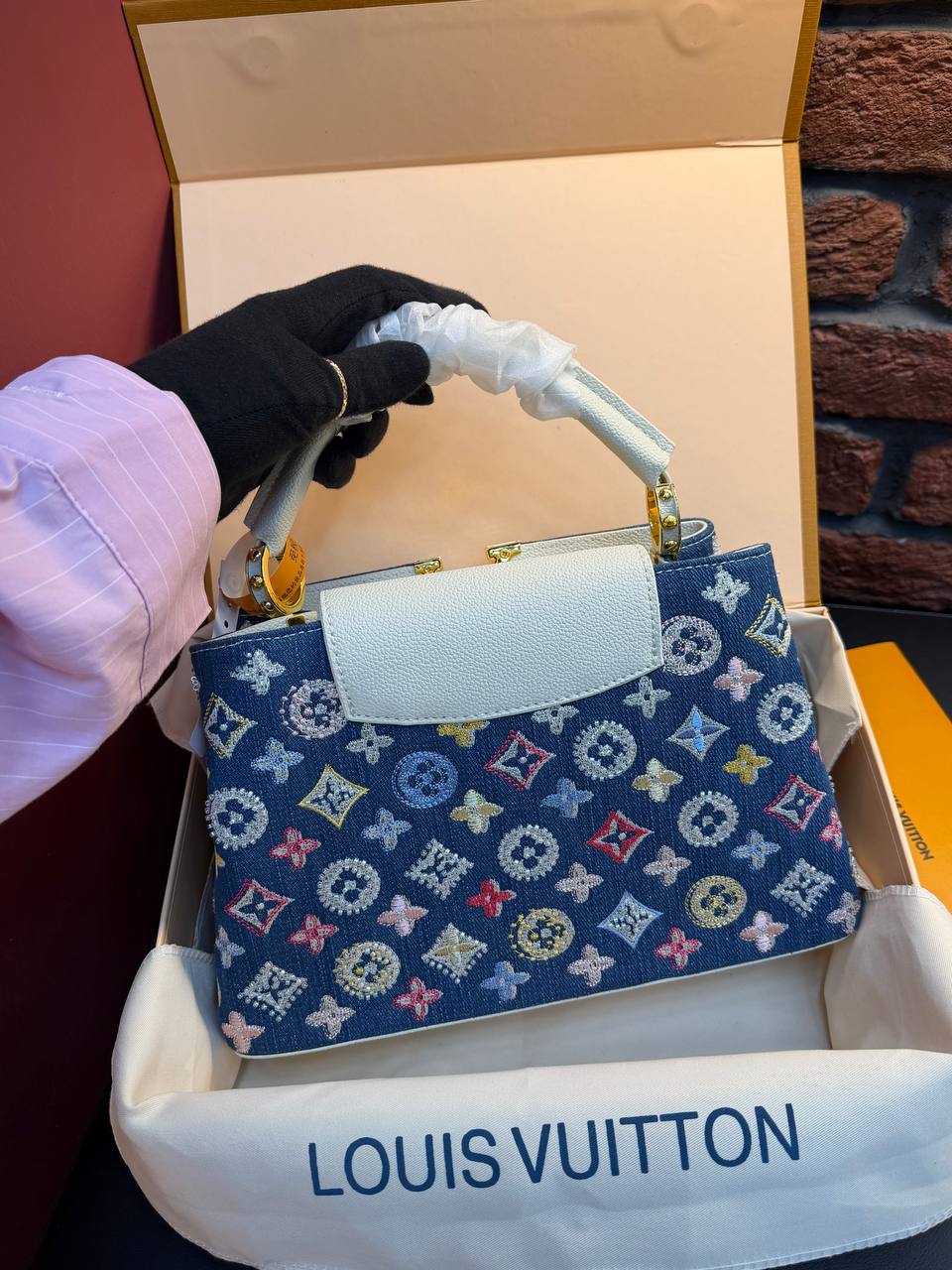 L.V. PREMİUM COLLECTİON