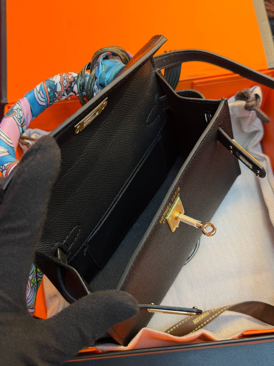 Kelly 19 Premium Collection