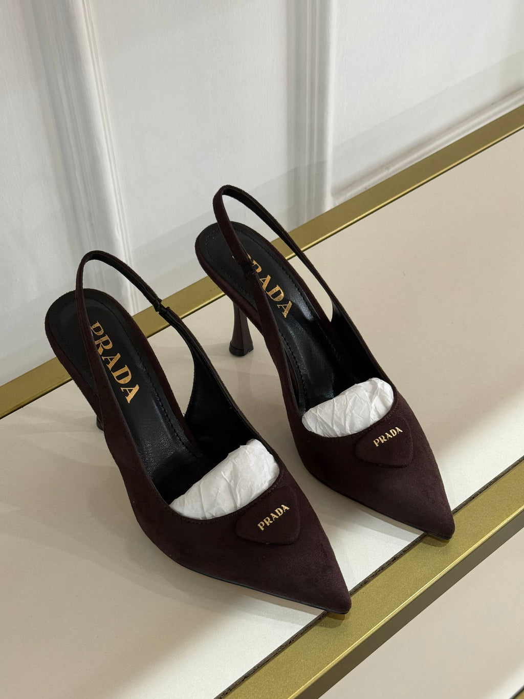 SUEDE SLINGBACK PUMPS