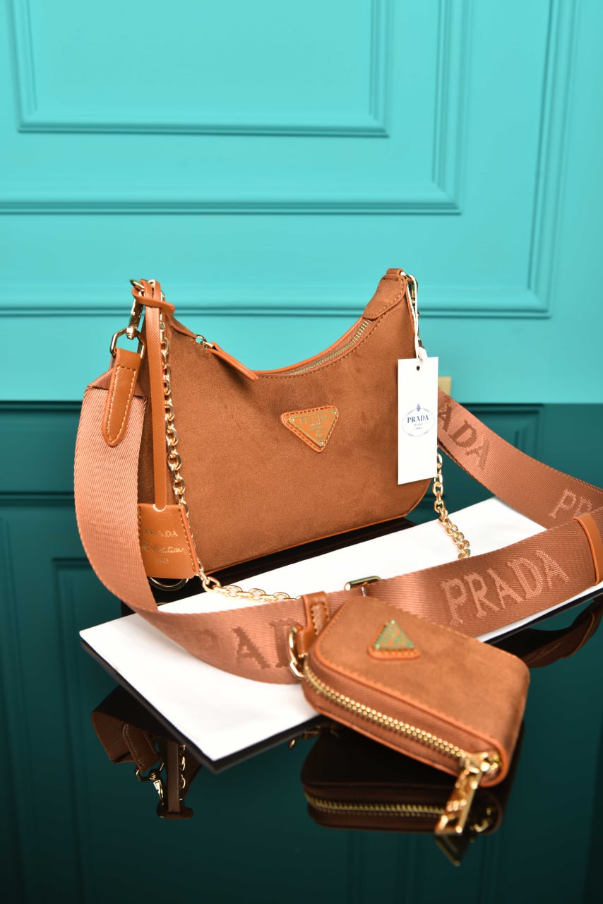 Re-Edition 2005 Saffiano Leather Bag